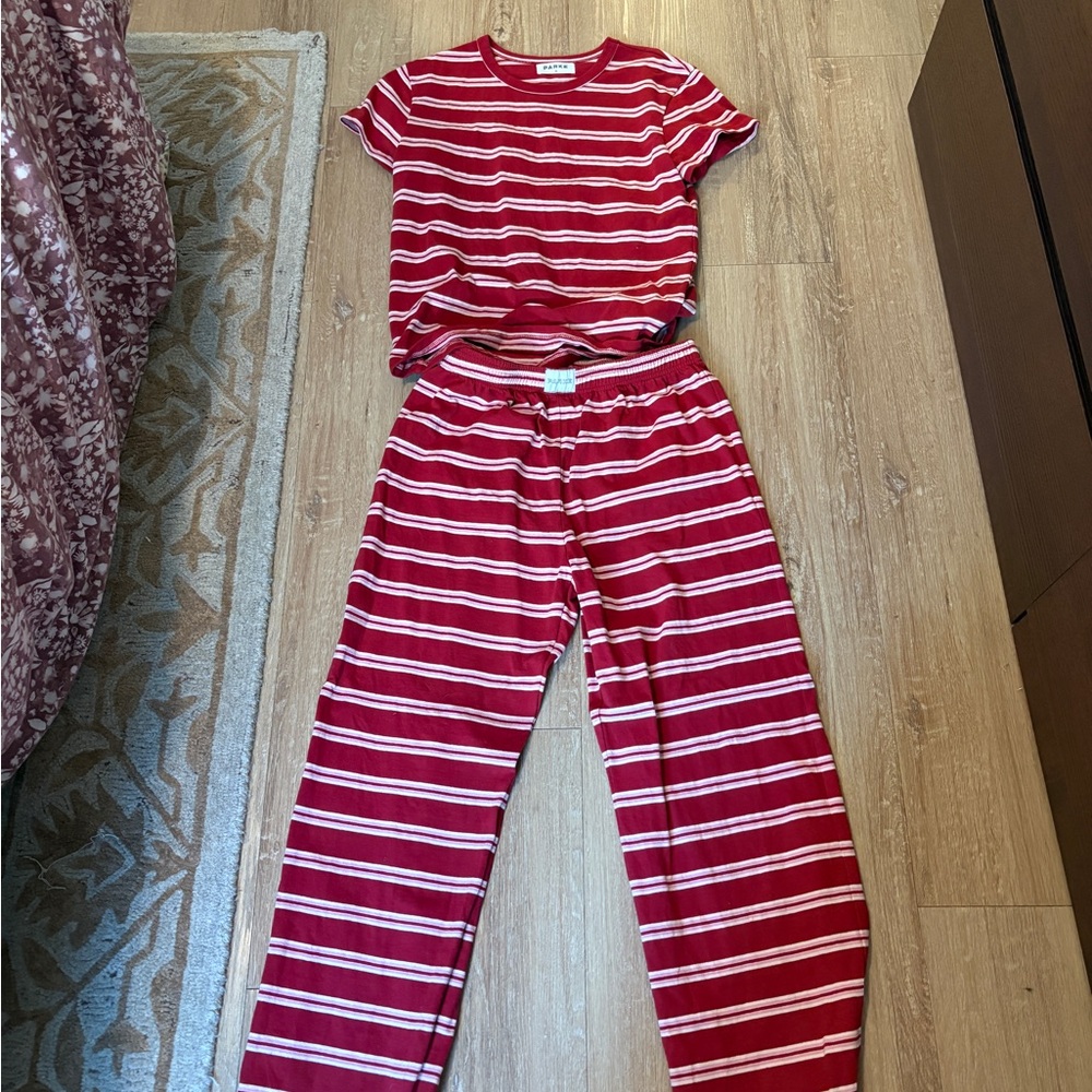 Parke 2026 Valentines Drop Striped Red and White Set